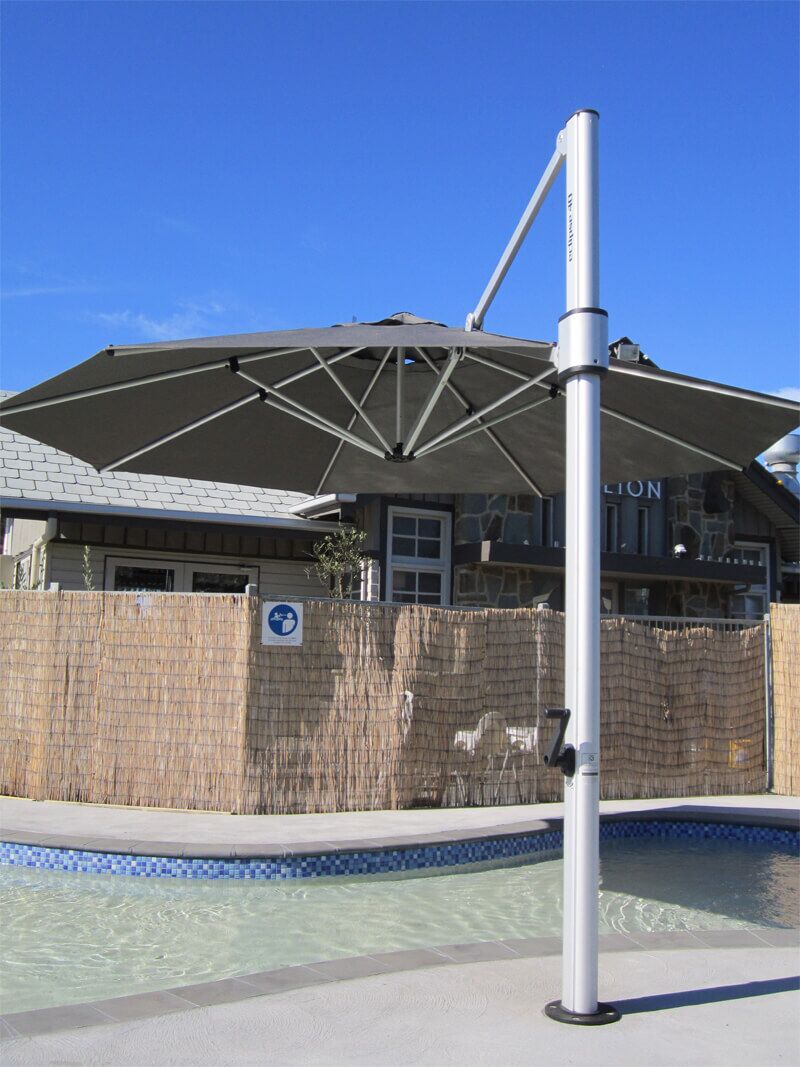 Heavy Duty Cantilever Umbrella Melbourne