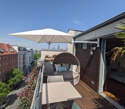 Paraflex Wall-Mounted Cantilever Umbrella