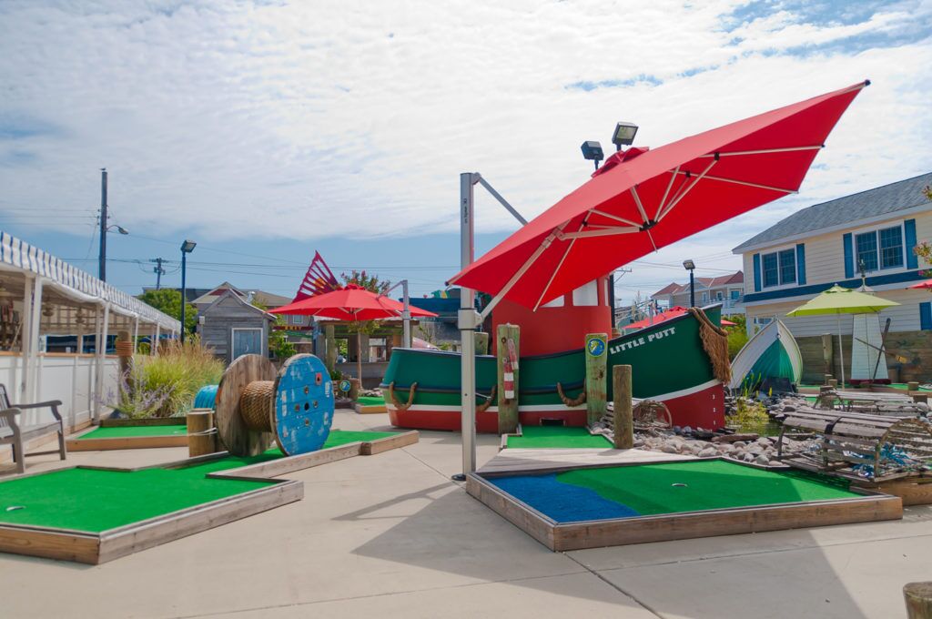 Outdoor Commercial Cantilever Umbrella