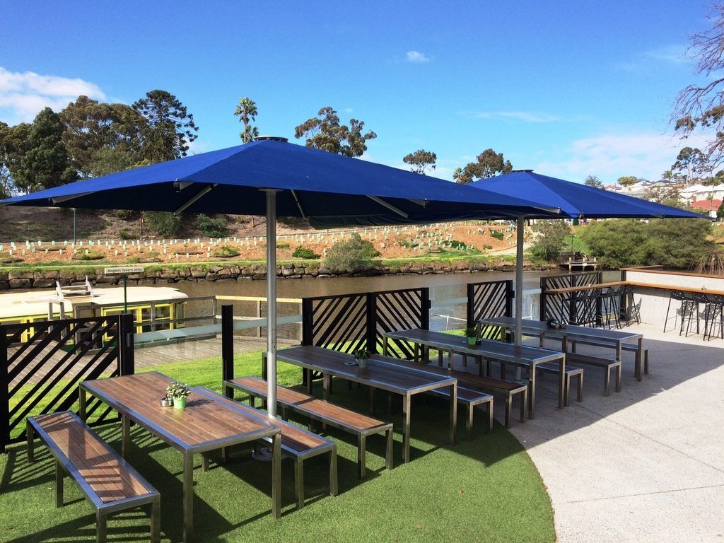 Outdoor Hospitality Umbrella