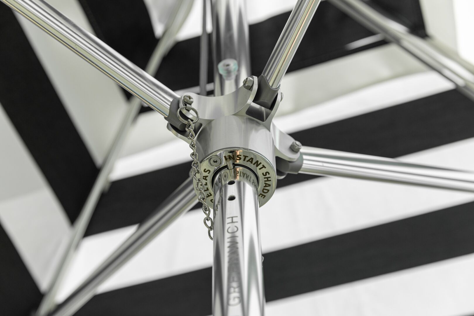 InstantShades Picnic