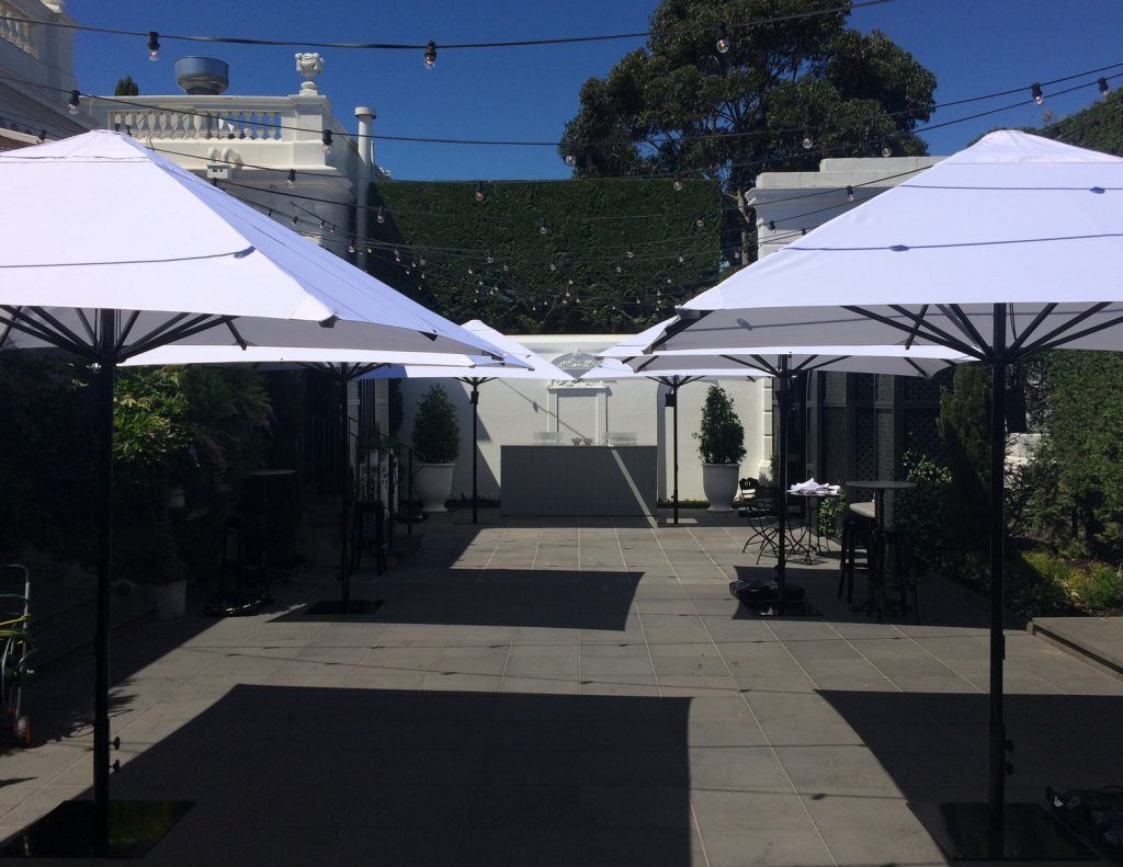 Quat Quatta m Square White Cafe Series umbrellas x