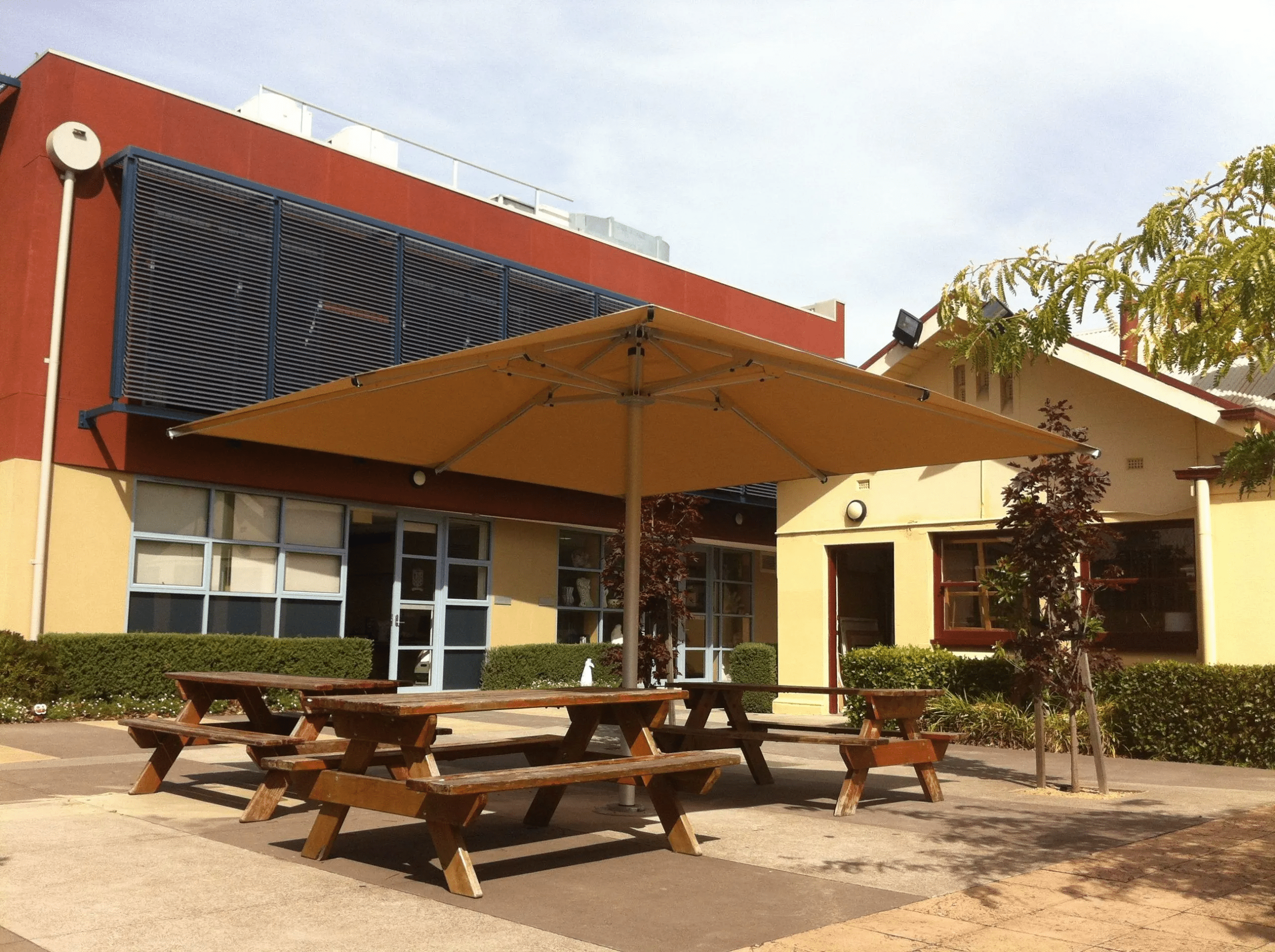 m Sq Nova HD at College scaled